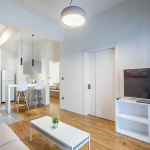  Apartment Center